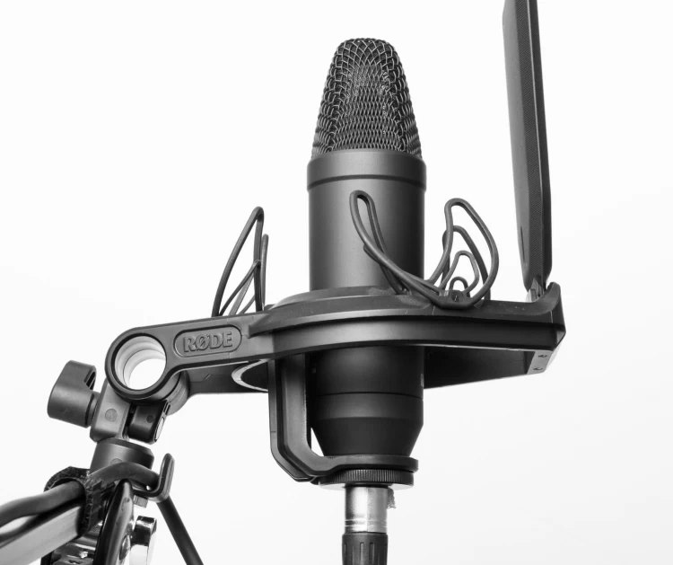 Rode NT1 Condenser Mic with Shock Mount and Pop Filter